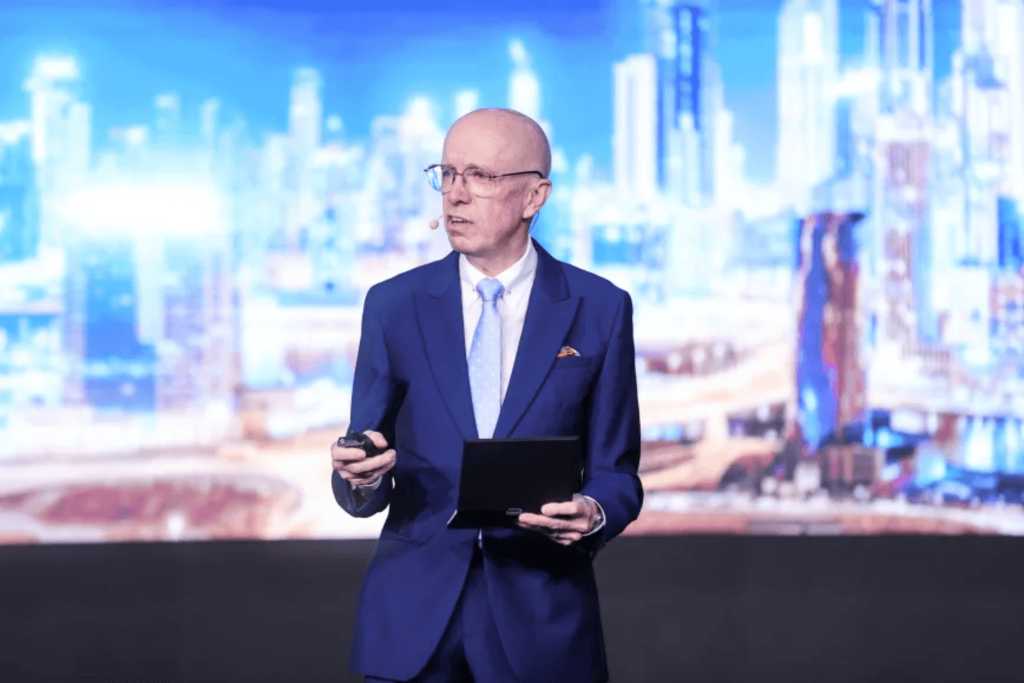 Join world-class speakers at the Global Investment & Real Estate Capital Summit.